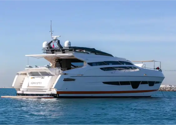 105 Ft Yacht - Dolce Vita