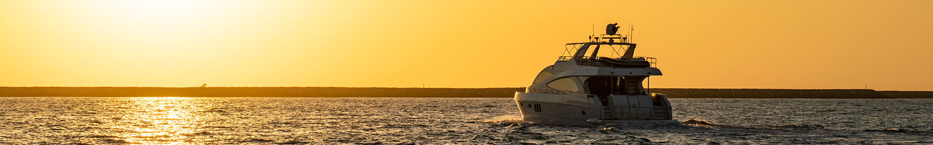 dubai sunset yacht cruise